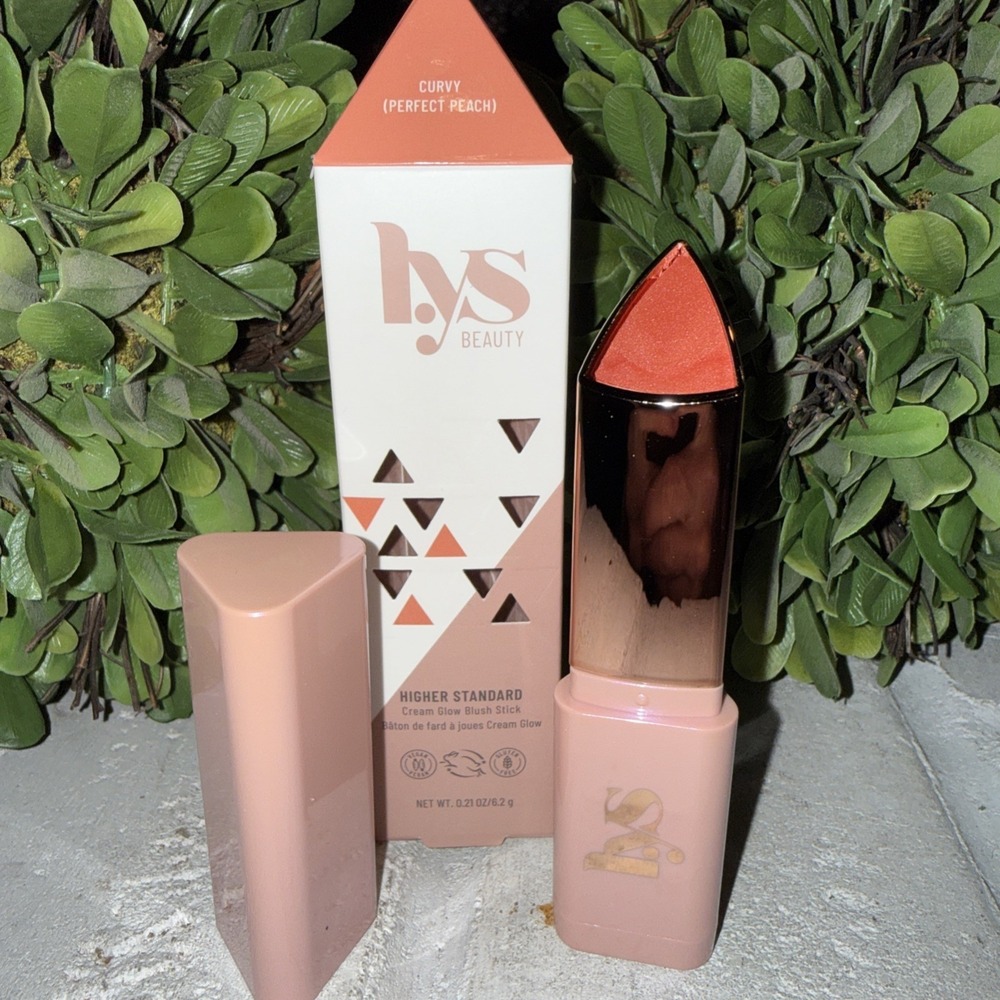 LYS BEAUTY ~ HIGHER STANDARD CREAM GLOW BLUSH STICK ~ CURVY ~‎ 0.21 OZ
